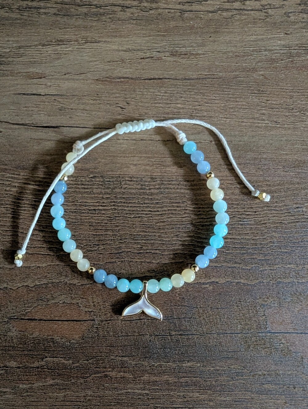 NWOT Lotus And Luna Whale Tale Bracelet